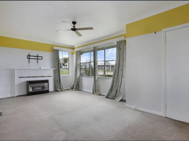 Ideally Located 3 Bedroom home