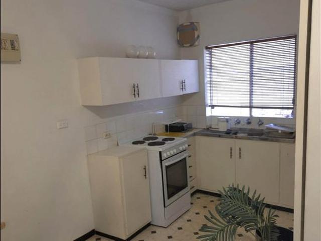 Ideally Located 2 Bedroom Unit Just moments from The Parade Norwood