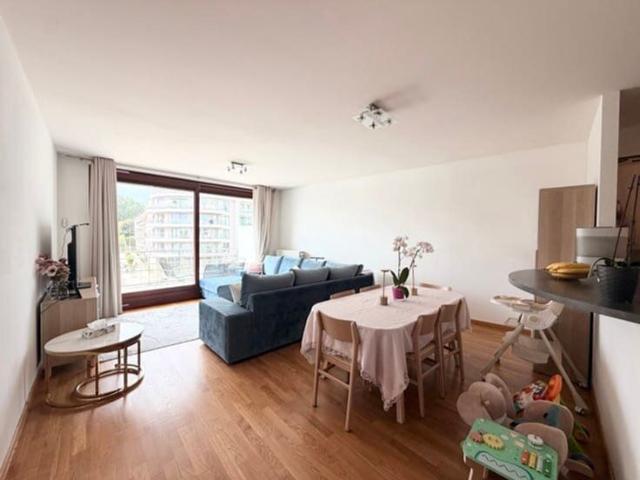 Ideally located near Woluwe Shopping and NATO
