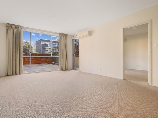 Ideally Located, Spacious 2 Bedroom Apartment