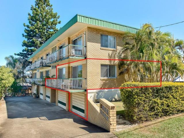Ideally Positioned & Move In Ready!