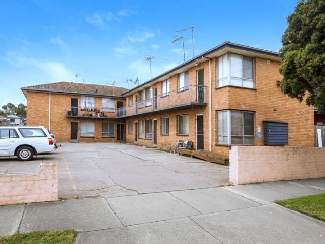 Ideally Situated in the Prime of South Kingsville