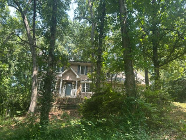 Idlewood Dr NW