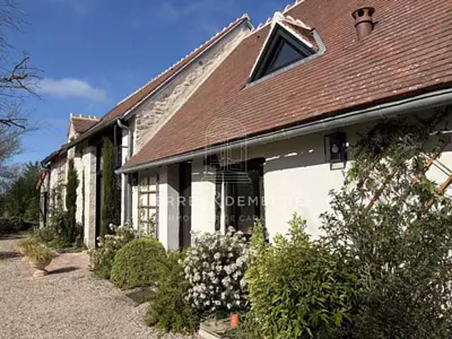 Ids Saint Roch 18170 Achat / Vente maison 5 pièces t5 piscine