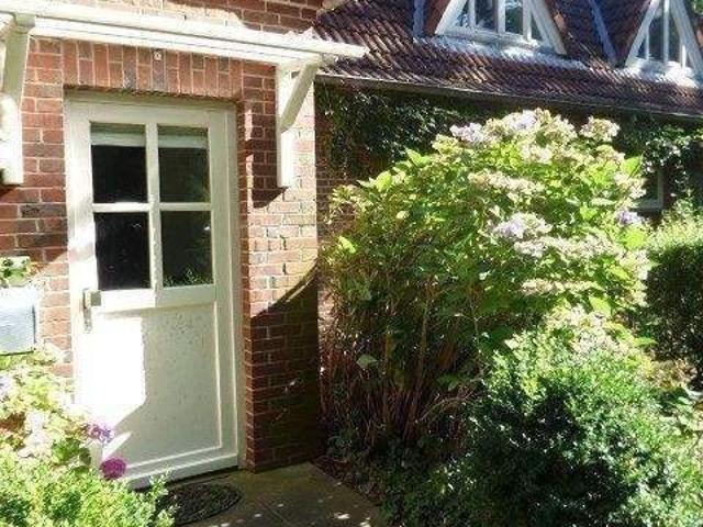 Idylle pur GemÃ¼tliche Wohnung im GrÃ¼nen zu vermieten!