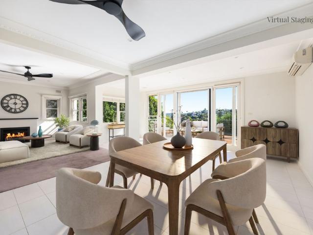 Idyllic Mosman escape filtered harbour views and northern sun