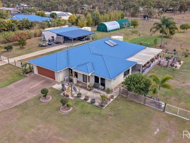 Idyllic Acreage Bliss with Room for the Whole Family and More!