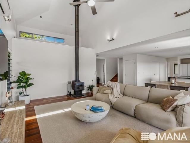 Idyllic Coastal Family Home When Home is Your Sanctuary