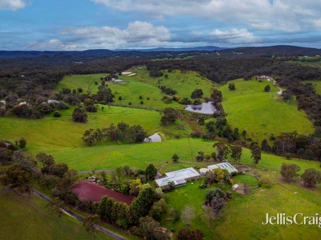 Idyllic Country Living & Equestrian Package