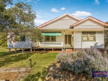 Idyllic Lifestyle Offering in Baringhup