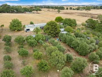 Idyllic Property Five Minutes From Clunes Village