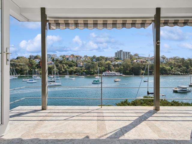 Idyllic Waterfront Retreat