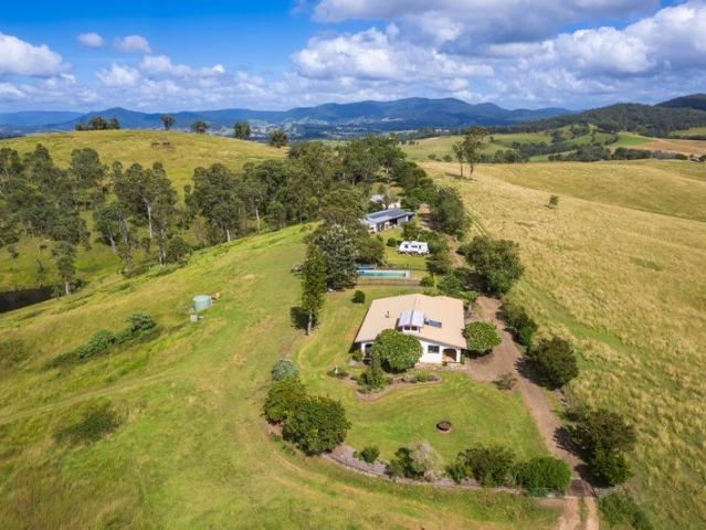 Idyllic 78 Acre Lifestyle Retreat with River Frontage