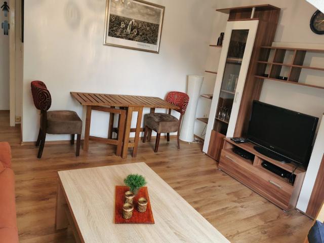 Idyllische Dachgeschosswohnung in ruhiger Lage von Troisdorf Spich