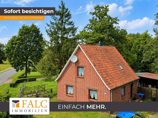 Idyllische Lage sanierungsbedürftiges Einfamilienhaus mit Traumgrundstück