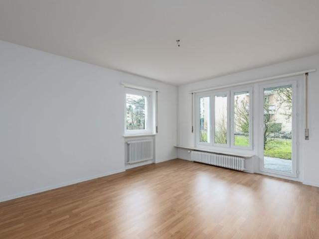Idyllische Wohnung mit grossem Gartensitzplatz