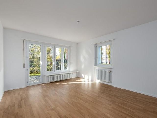 Idyllische Wohnung mit grossem Gartensitzplatz