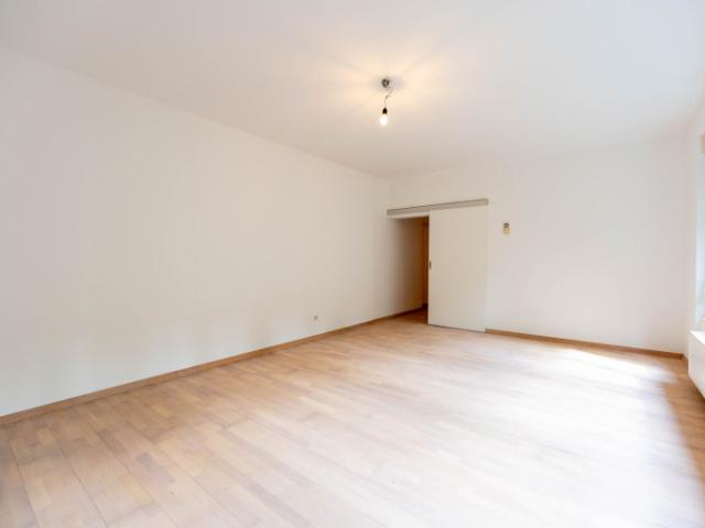 Idyllische 2 Zimmer Wohnung mit Terrasse, Garten und Grünblick in Hötting zu vermieten