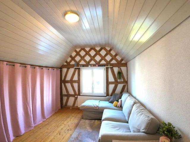 Idyllische 3 Zimmer Dachwohnung