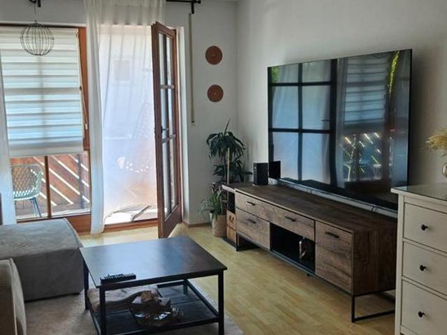 Idyllische 3 Zimmer Wohnung mit Sonnenbalkon | Privatverkauf