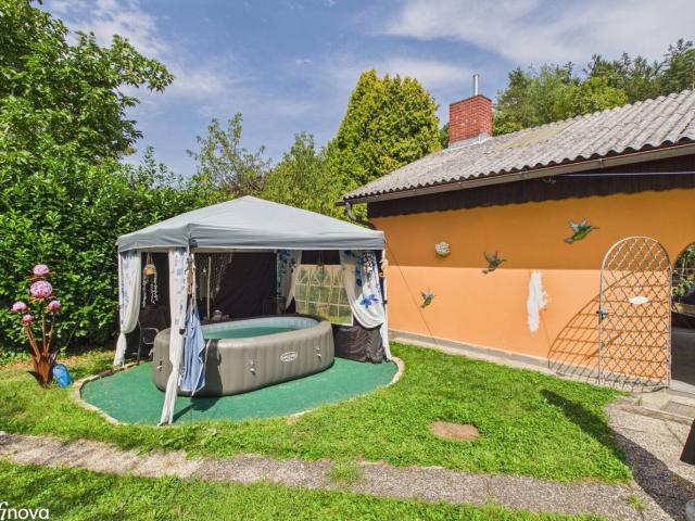 Idyllisches Wohnen Nahe Graz Großzügiges Wohnhaus mit Doppelgarage und Nebengebäude