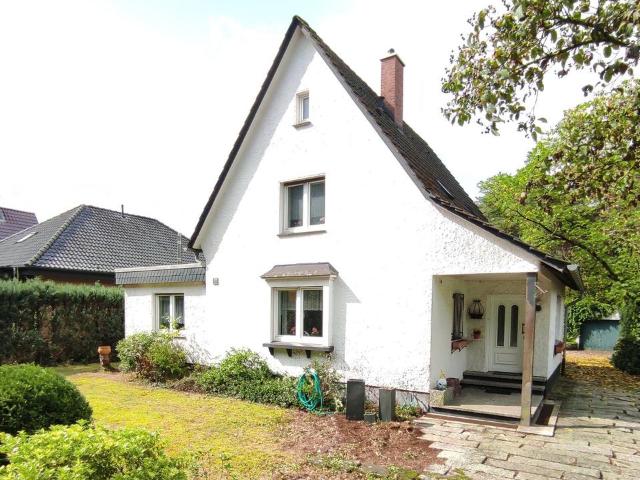 idyllisches freistehendes Einfamilienhaus