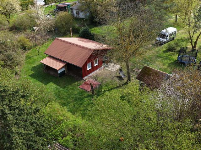 Idyllisches Gartenparadies mit charmantem Schwedenhaus