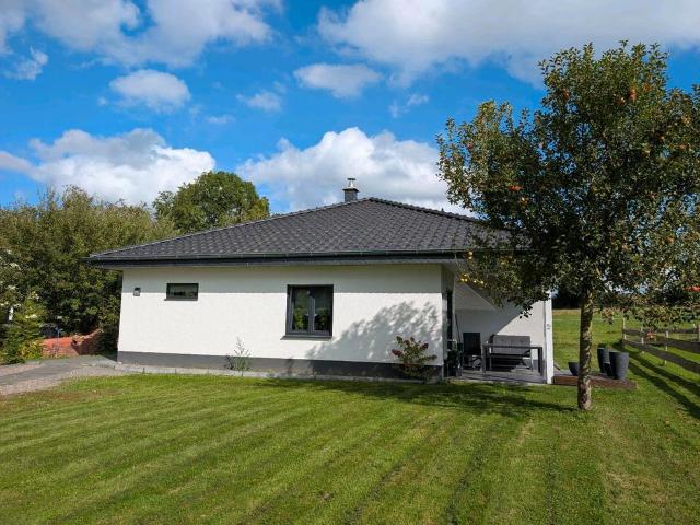 Idyllischer Bungalow zu verkaufen in Steinheim Hagedorn
