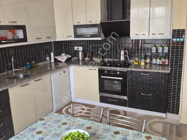 Şifa Emlak'tan Şehir Merkezinde Kiralık 3+1 Daire