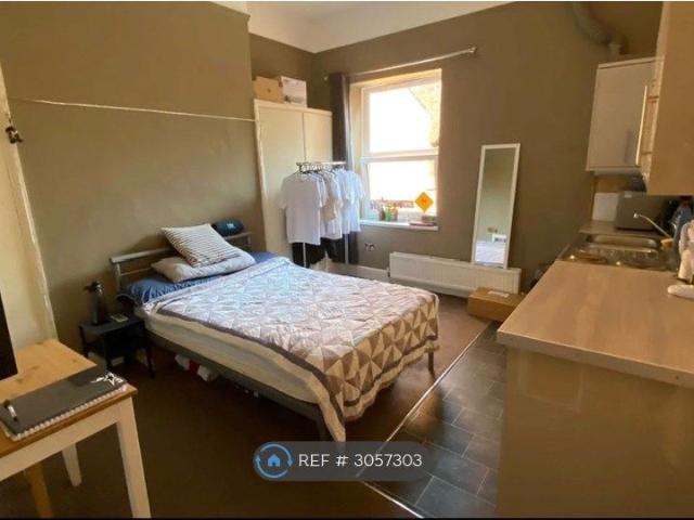 Iffley Road, Oxford OX4, Studio to rent, £1,075 pcm | PrimeLocation