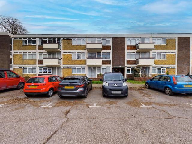 Ifield, Crawley RH11, 2 bed flat to rent, £1,500 pcm | PrimeLocation