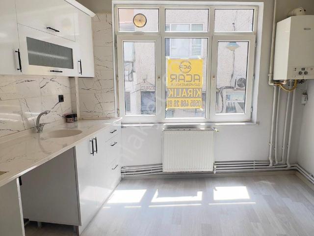 Çiflik Caddesinde 2+1 Temiz Masrafsıx Kiralık Daire