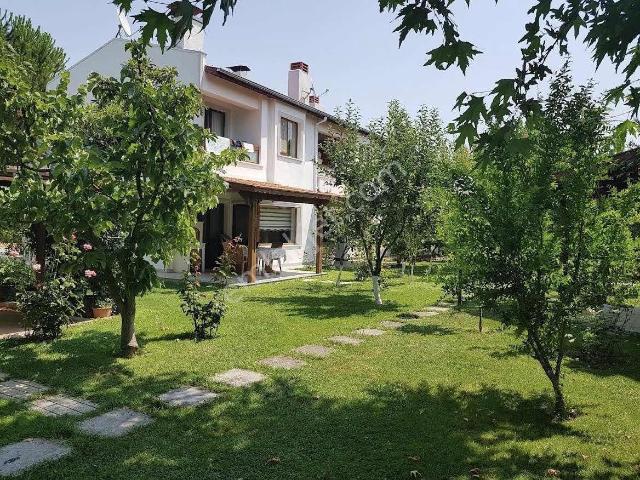 Çiftlikköy Elmakent Sitesi 3+1 Büyük Tip Sıfır Gibi Villa