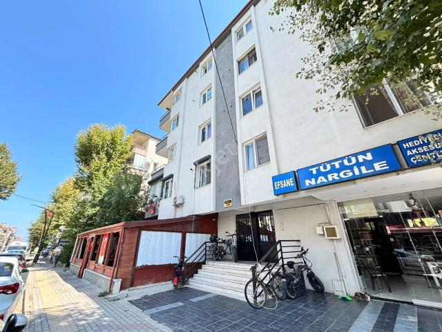 Çiftlikköy Sahil Mahallesi Cadde Üstü Kiralık 3+1 Daire