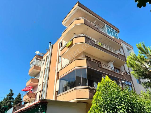 Çiftlikköy Sahil Mahallesinde Harika Konumda Fırsat 3+1 Daire