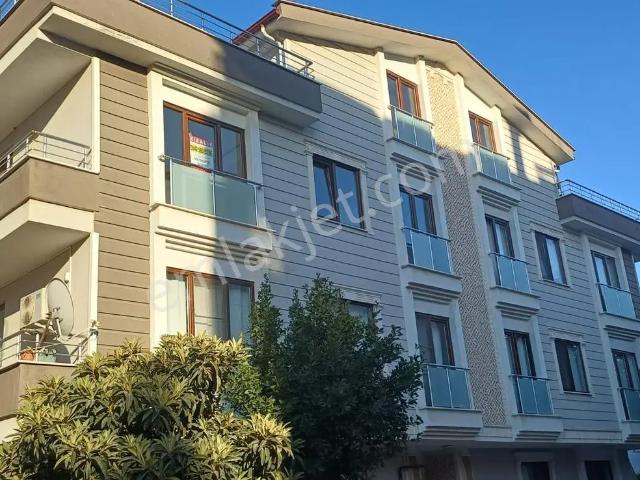 Çiftlikköy Turyap'tan Çiftlikköy Merkezde 5+1 Dubleks Daire