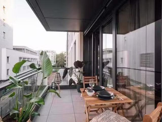 Ikela 2 bedrooms and terrace in Tiergarten