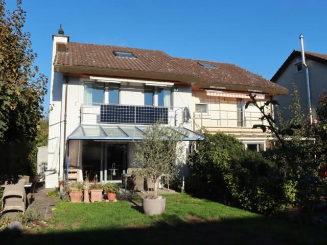 Ihr Doppeleinfamilienhaus mit Garten in ruhiger Stadtnähe!