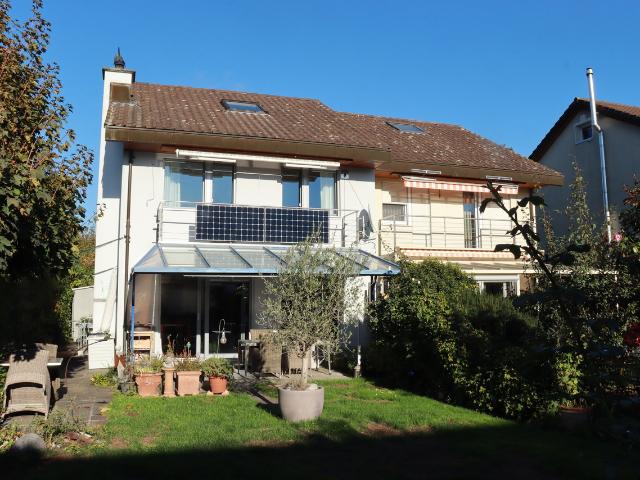 Ihr Doppeleinfamilienhaus mit Garten in ruhiger Stadtnähe!