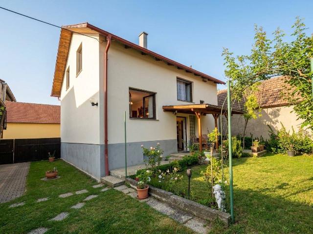 Ihr Einfamilienhaus in Flughafennähe!