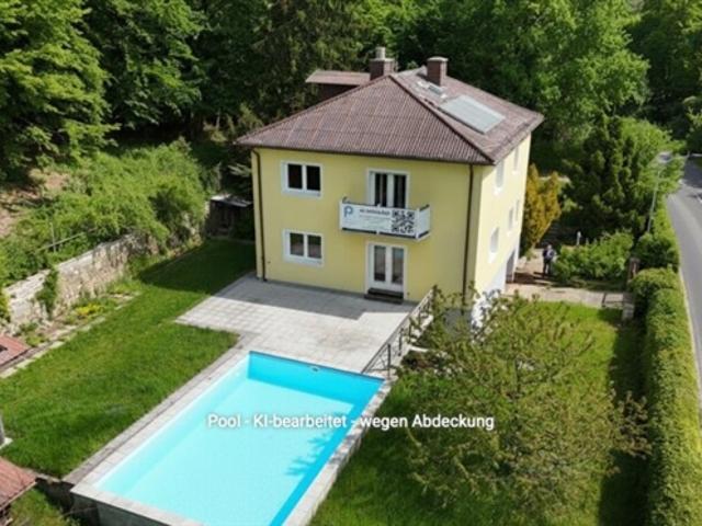 Ihr Haus am Waldrand nahe Wien – Pool, Garten & enormes Potenzial