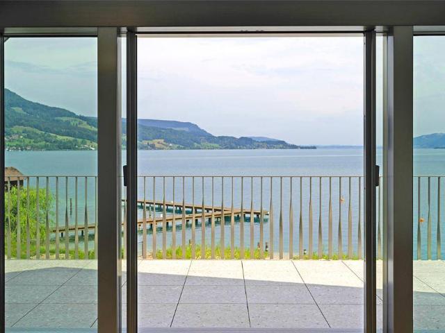 Ihr Logenplatz am Wasser Exklusives Wohnen am Attersee