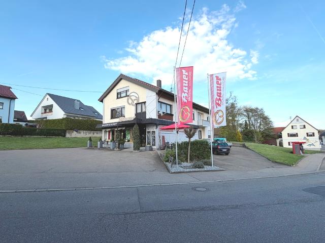 Ihr nächstes Erfolgsprojekt: Dreifamilienhaus mit Gewerbe & großem Bauland