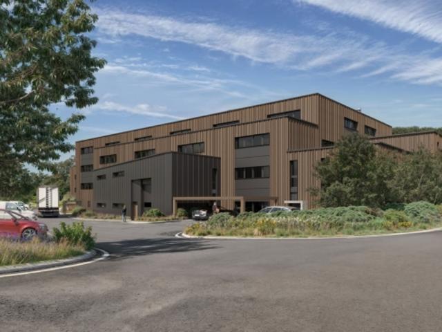 Ihr neuer Geschäftsraum, Büro, Werkstatt und Produktion – von 320 m² bis 1.280 m² hohe Decken