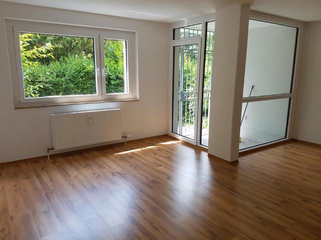 Ihr neues 80m² Zuhause im Erdgeschoss Garten, Terrasse, TG Platz