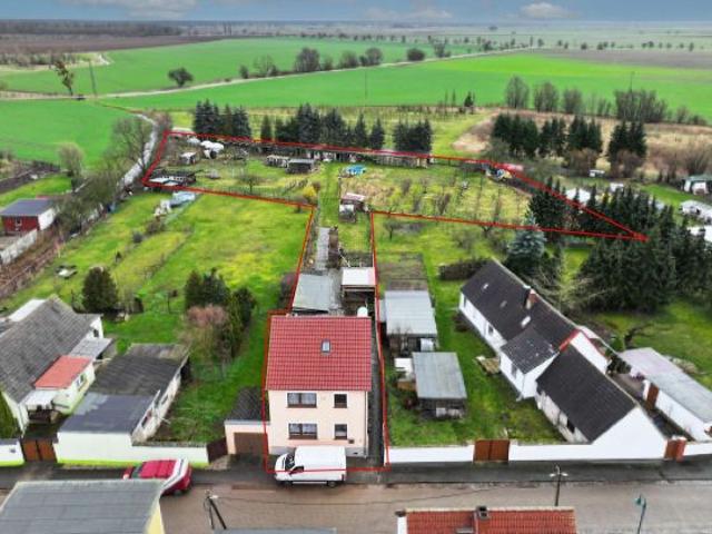 Ihr neues Familienzuhause im Grünen – mit Garten, Charme und jeder Menge Raum zum Leben!
