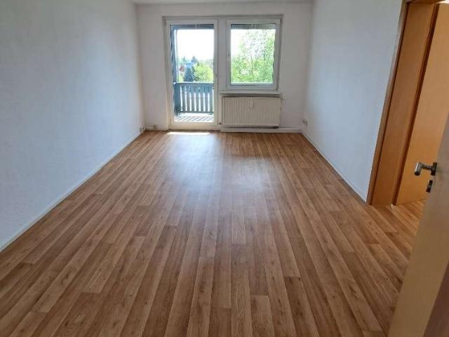 Ihr neues Zuhause* 2 R Wohnung mit Badewanne & Balkon