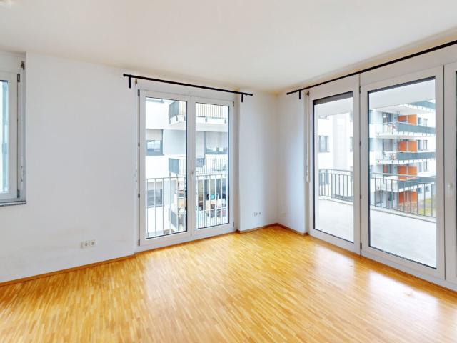 Ihr neues Zuhause: 3 Zimmer Wohnung mit offener Wohnküche und Balkon