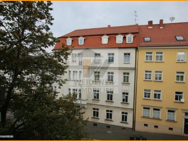Ihr neues Zuhause wartet: 4 Raum Wohnung mit Komfort Badezimmer und großzügigem Wohnambiente!