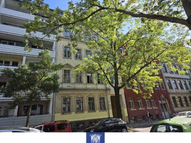 Ihr neues Zuhause wartet auf Sie! Tageslichtbad! Separate KÃ¼che!